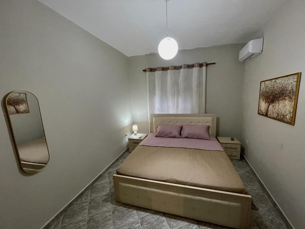 City Center Apartment Тирана Екстериор снимка